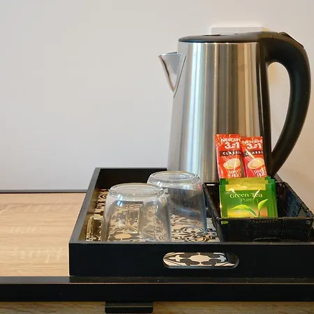 Sakutski House 2* היסריה