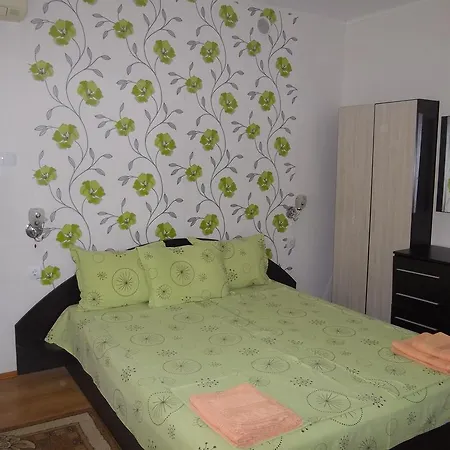 בית הארחה Sakutski House