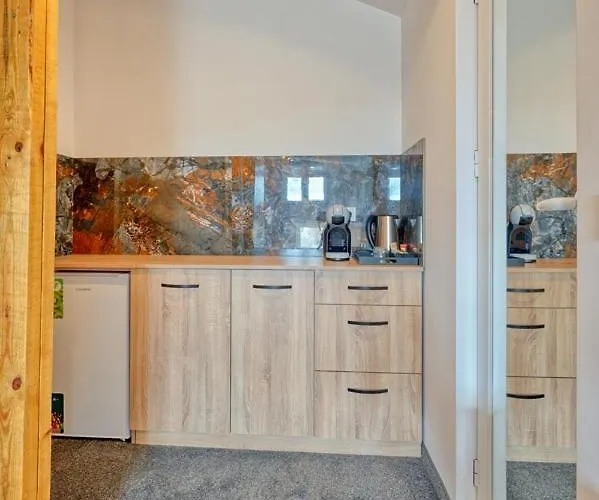 Pensionat Sakutski House