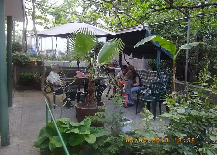 Pensionat Sakutski House Chisarja